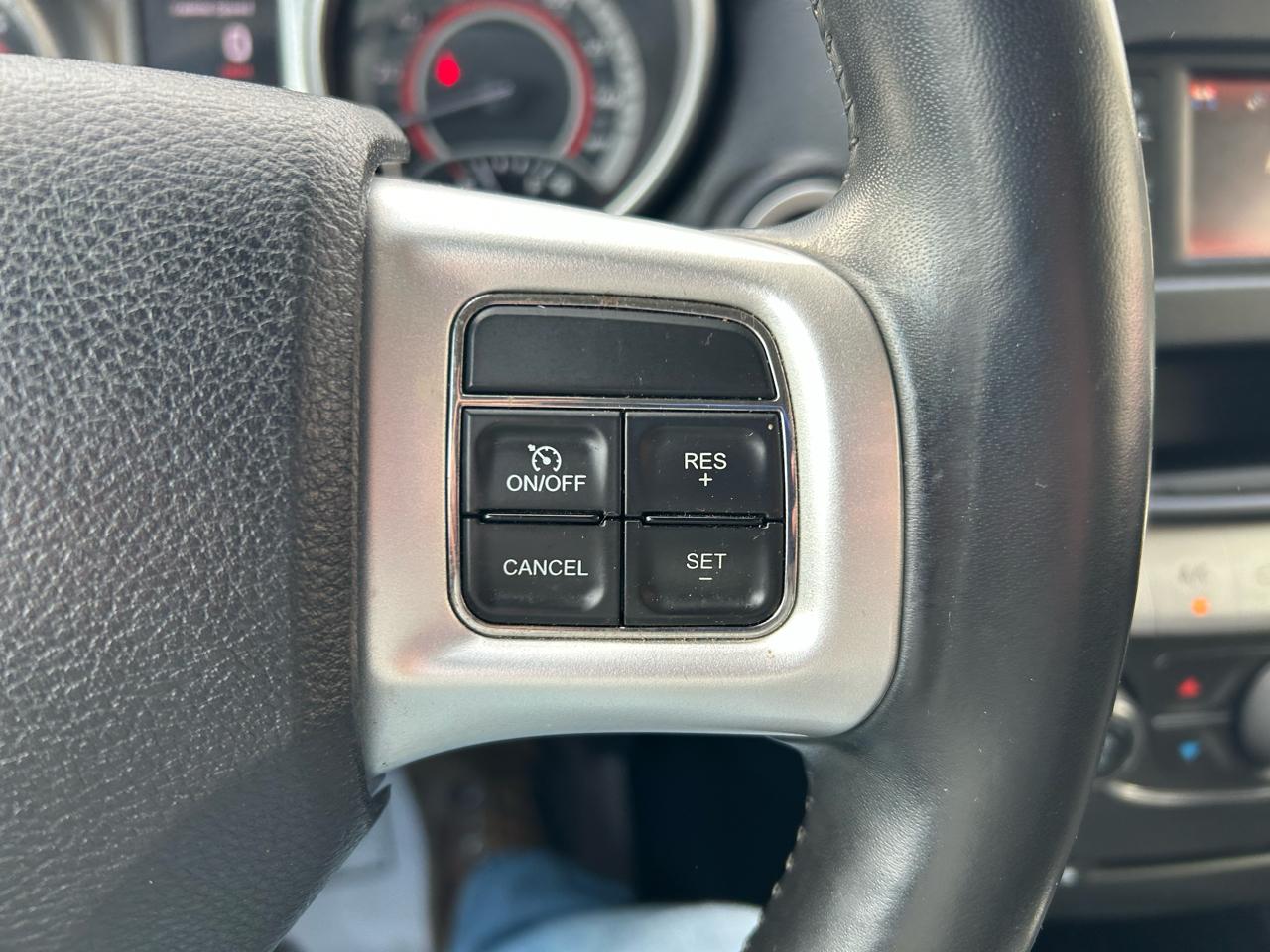 Dodge Journey SE 2012