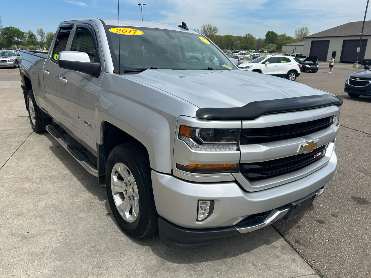 Chevrolet Silverado 1500 LT Double Cab 4WD 2017