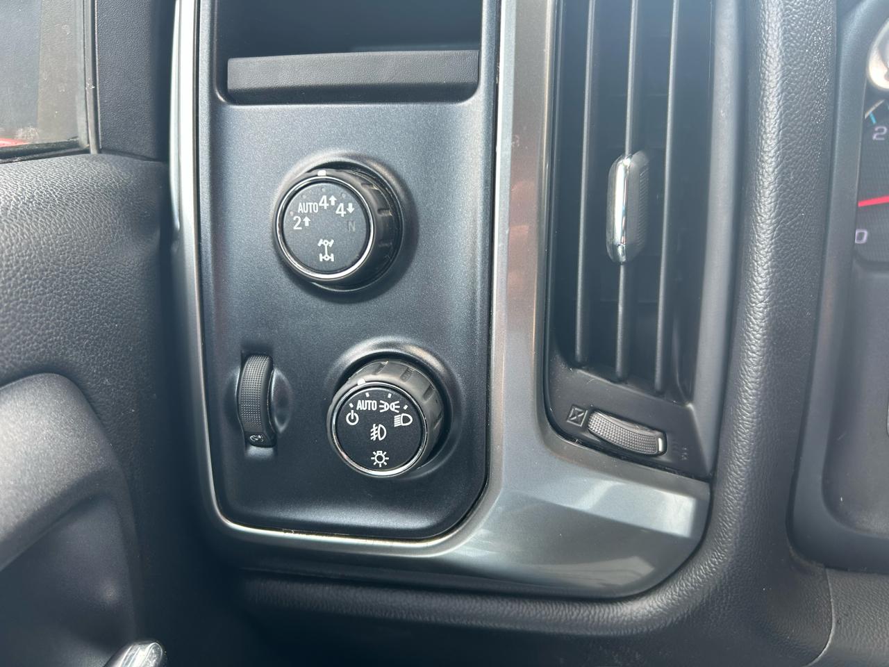 Chevrolet Silverado 1500 LT Double Cab 4WD 2017