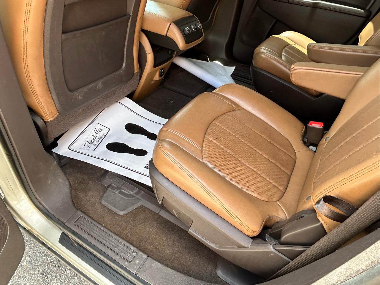 Buick Enclave FWD 4dr Leather 2015
