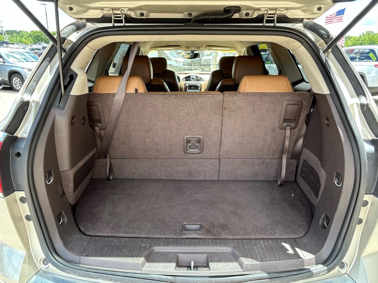 Buick Enclave FWD 4dr Leather 2015