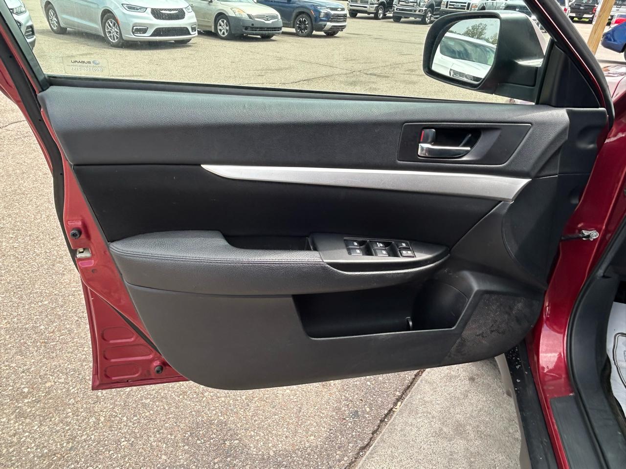 Subaru Outback 2.5i Premium 2013