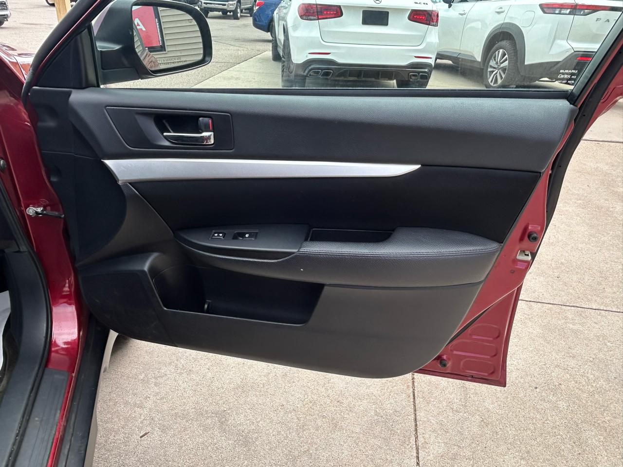Subaru Outback 2.5i Premium 2013