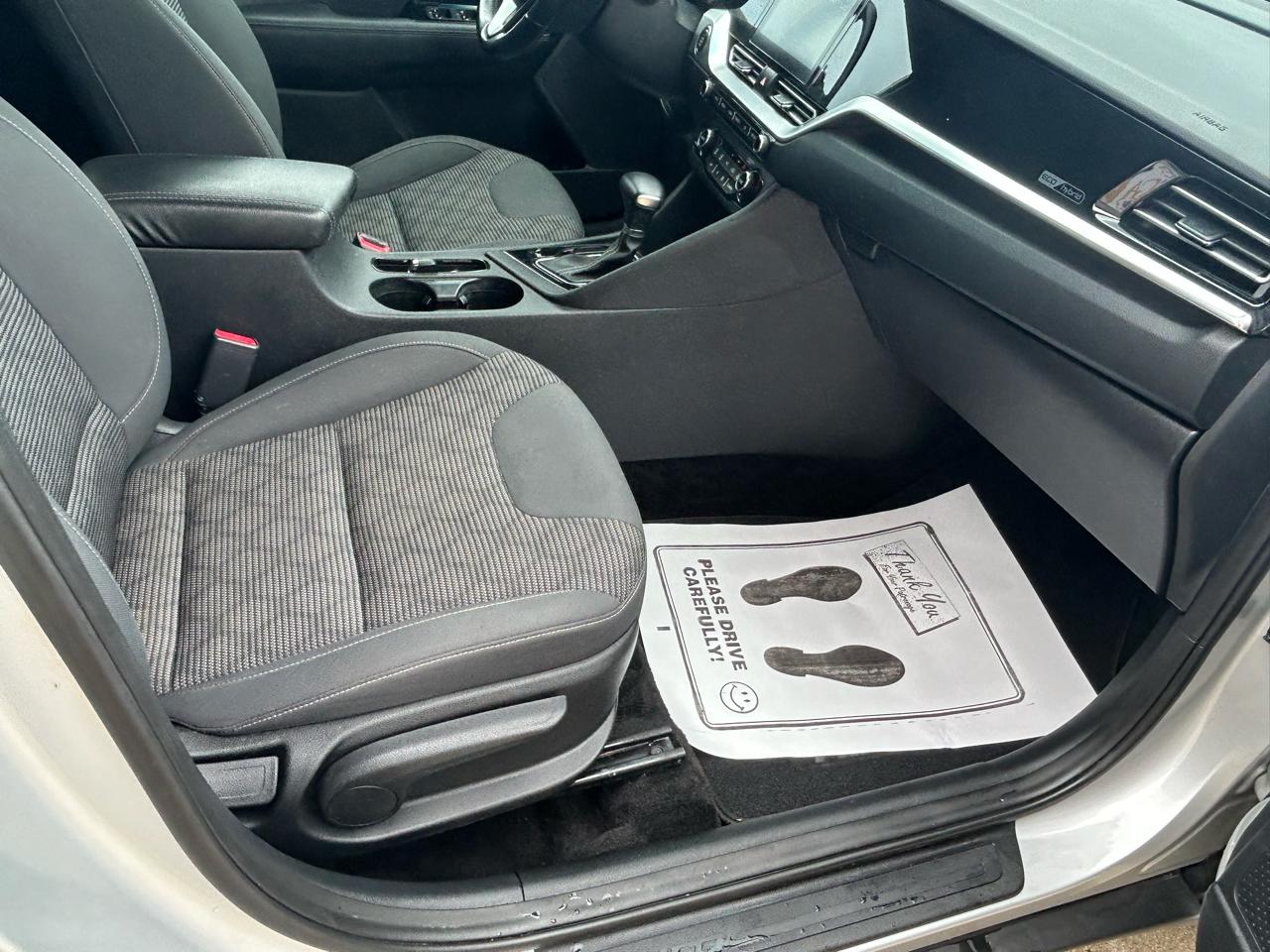 Kia Niro LXS 2020