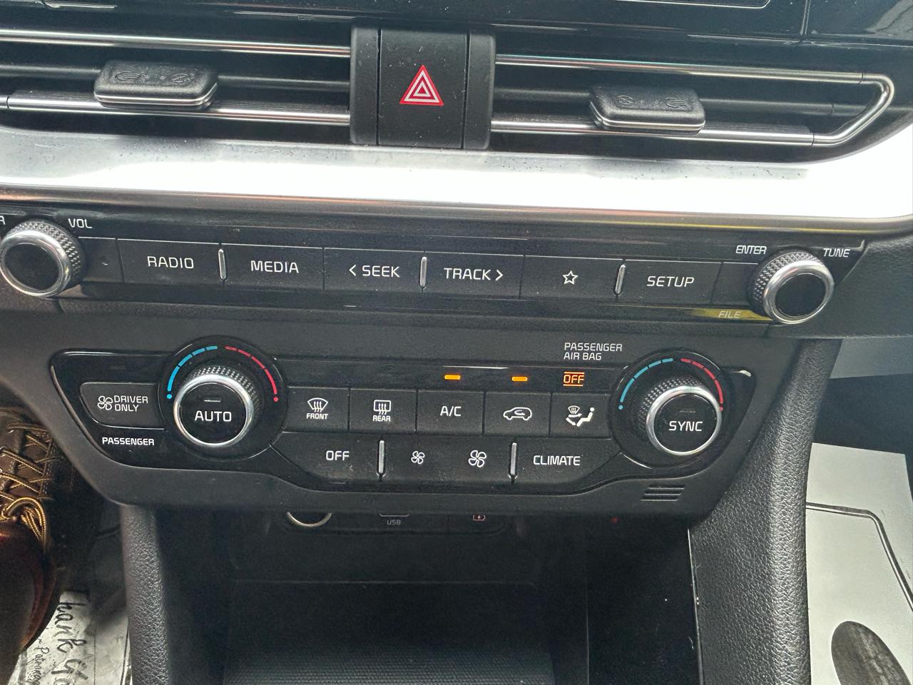 Kia Niro LXS 2020