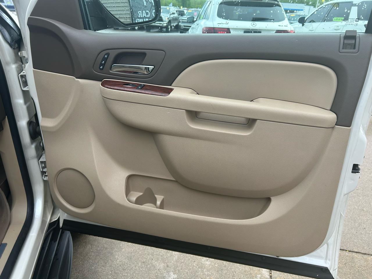 Chevrolet Tahoe LTZ 4WD 2014