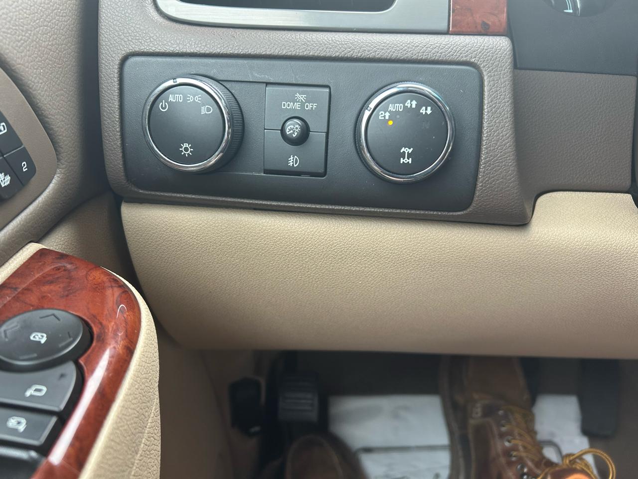 Chevrolet Tahoe LTZ 4WD 2014
