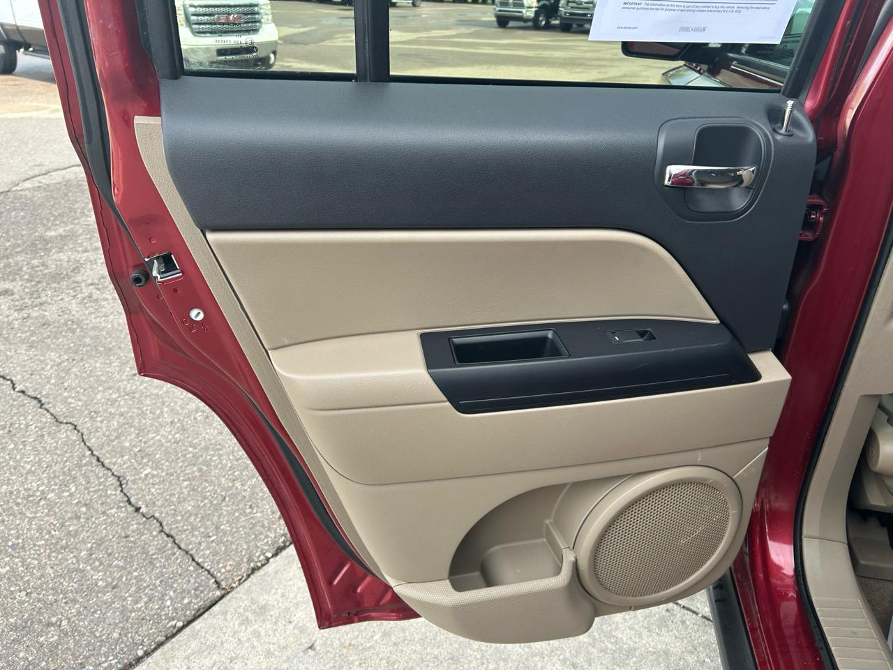 Jeep Patriot Latitude 4WD 2017