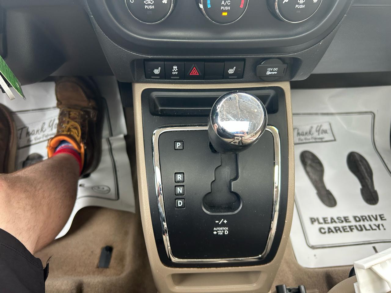 Jeep Patriot Latitude 4WD 2017