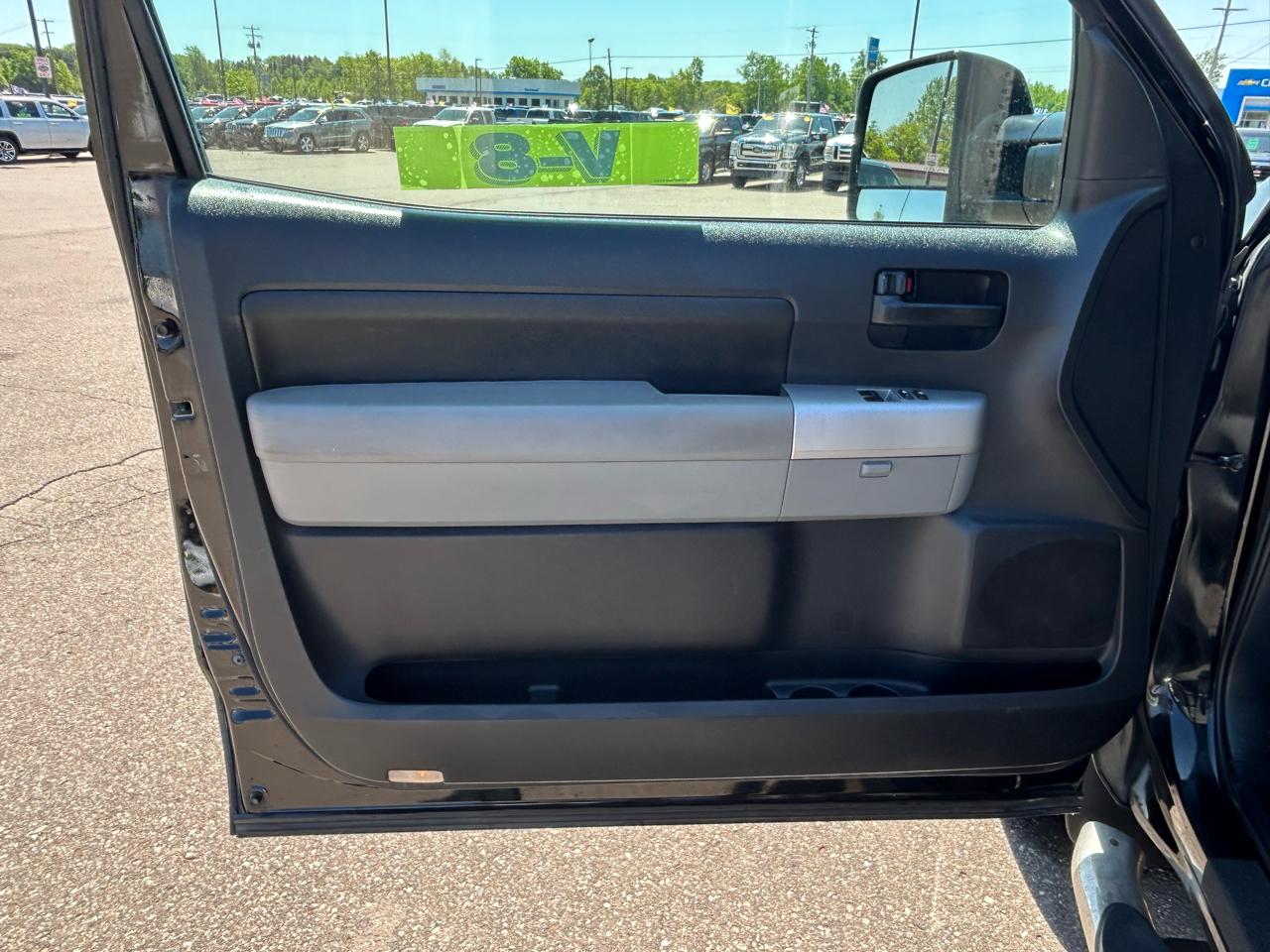 Toyota Tundra Base 5.7L Long Bed 2WD 2008