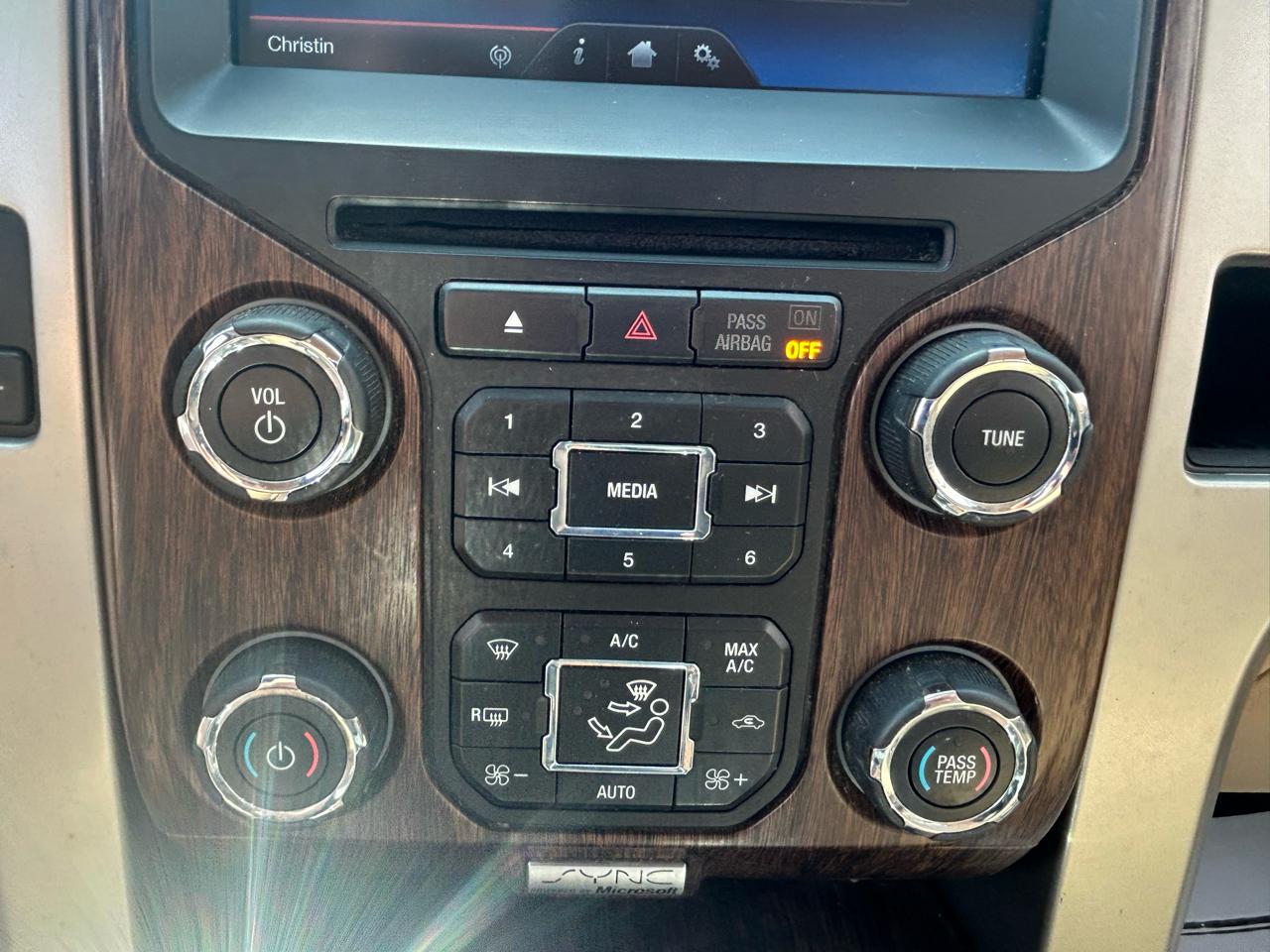 Ford F-150 Platinum SuperCrew 6.5-ft. Bed 4WD 2014