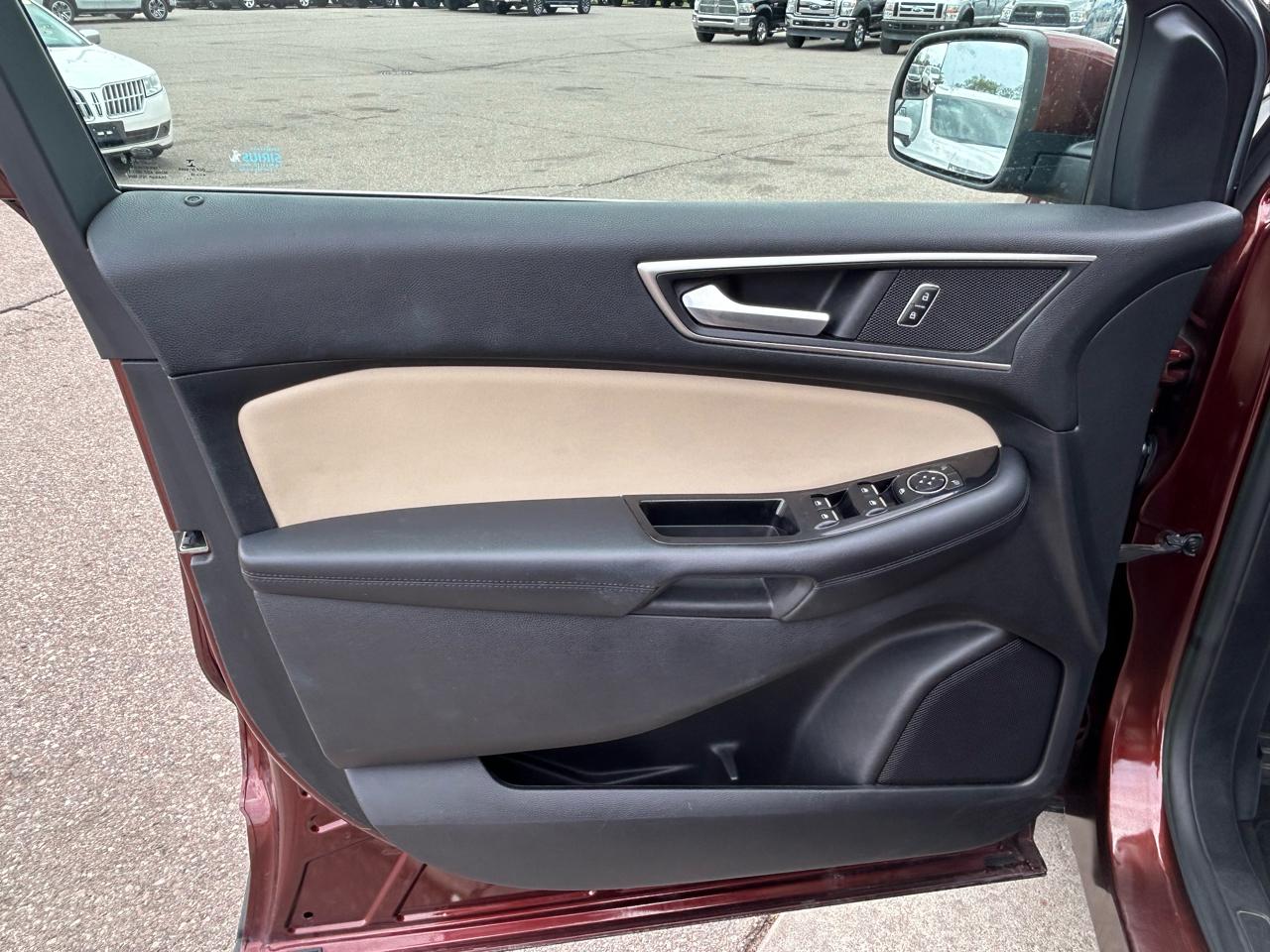 Ford Edge SEL FWD 2015