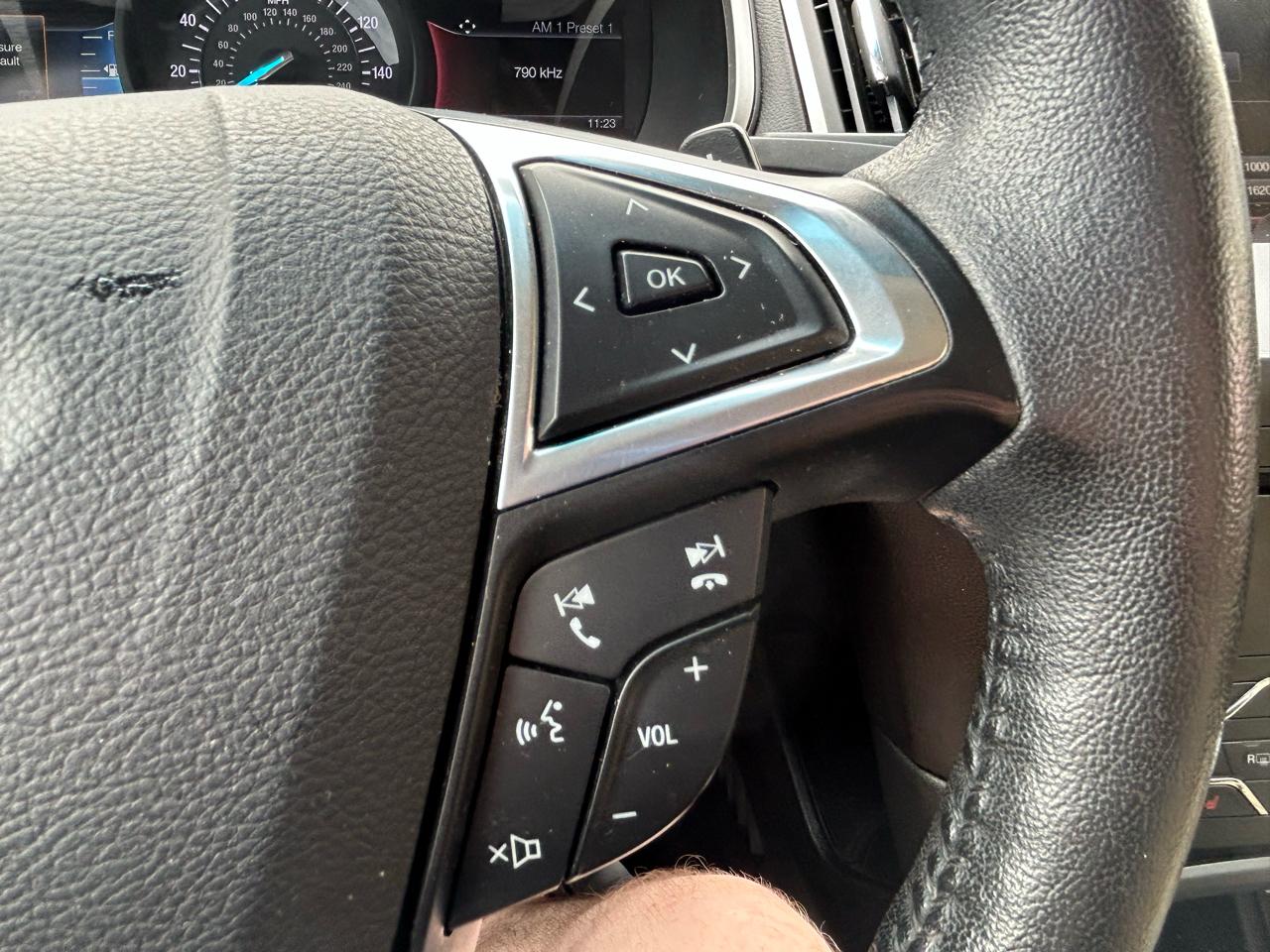 Ford Edge SEL FWD 2015