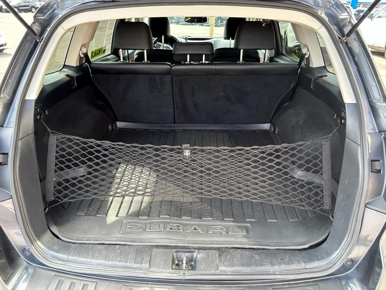 Subaru Outback 2.5i Limited 2012