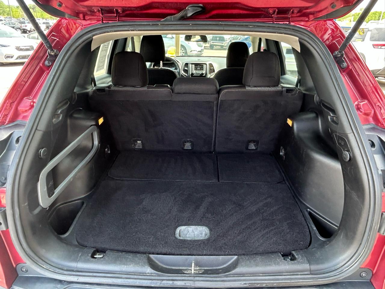 Jeep Cherokee Sport 4WD 2015
