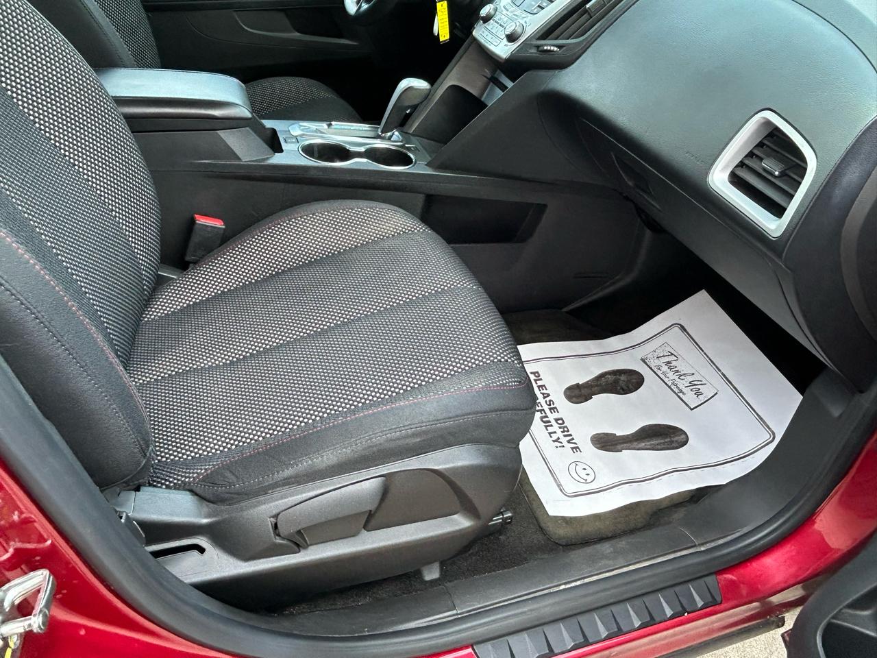 Chevrolet Equinox 1LT 2WD 2012