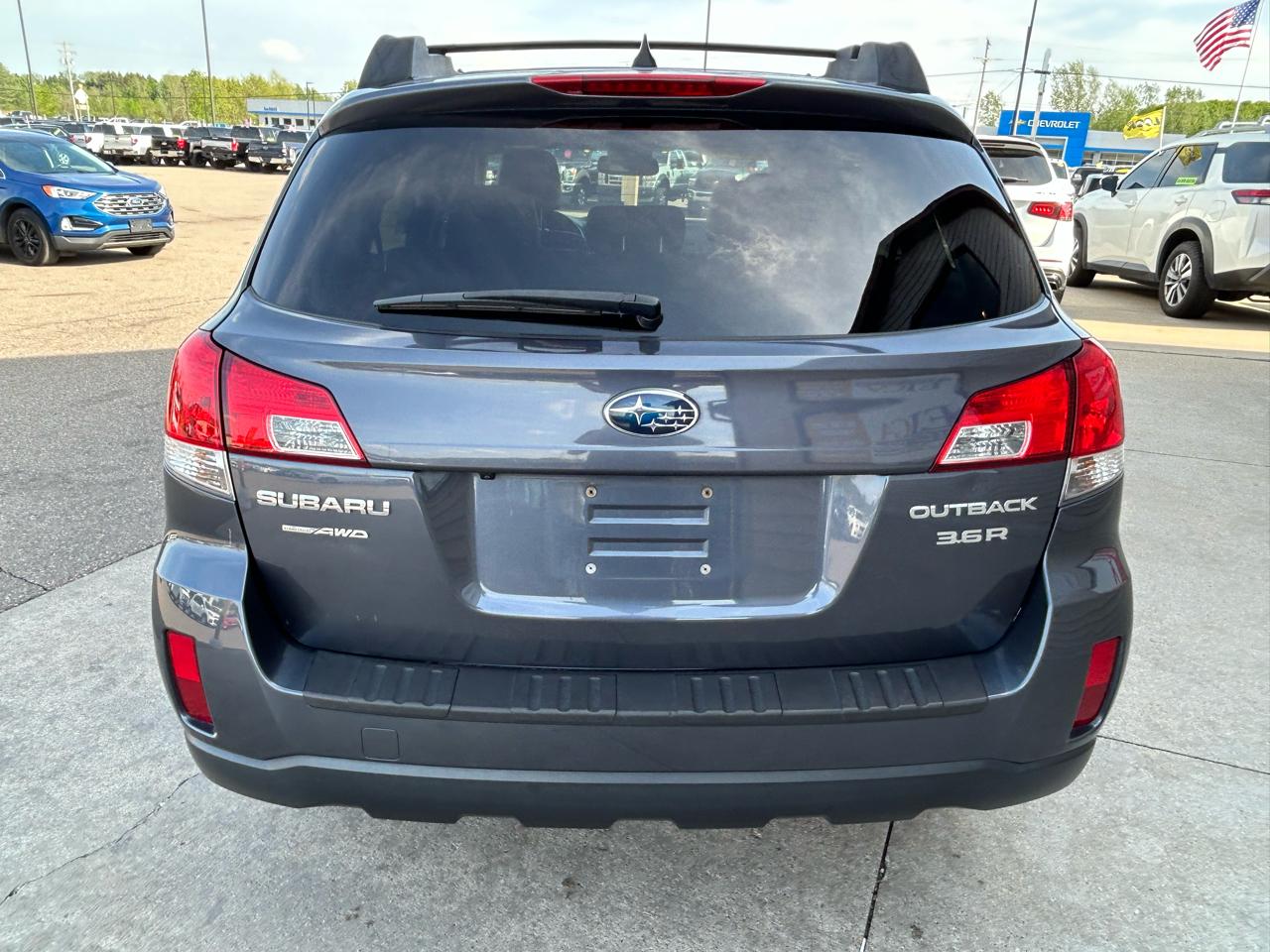 Subaru Outback 3.6R Limited 2014
