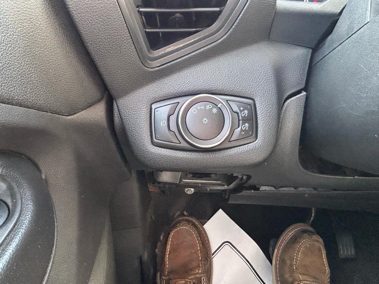 Ford Escape SE FWD 2017