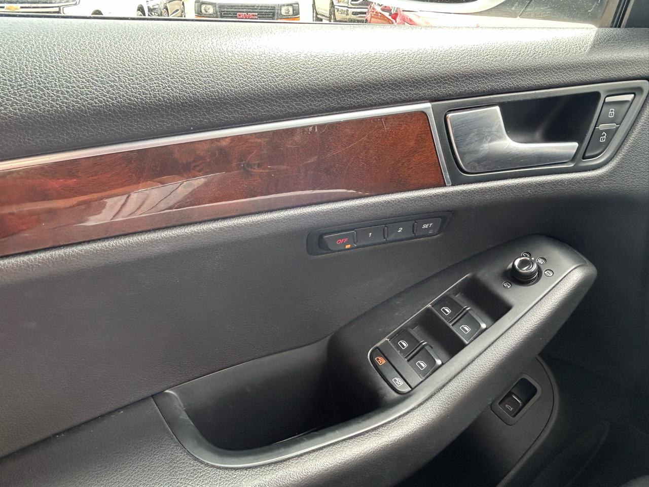 Audi Q5 2.0 quattro Premium 2012