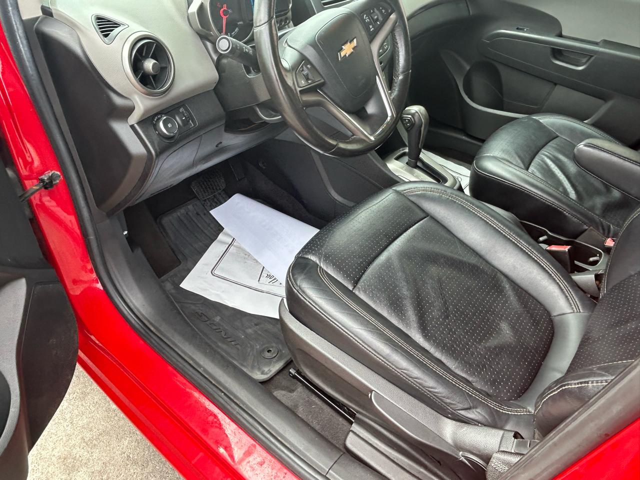 Chevrolet Sonic LTZ 5-Door 2012