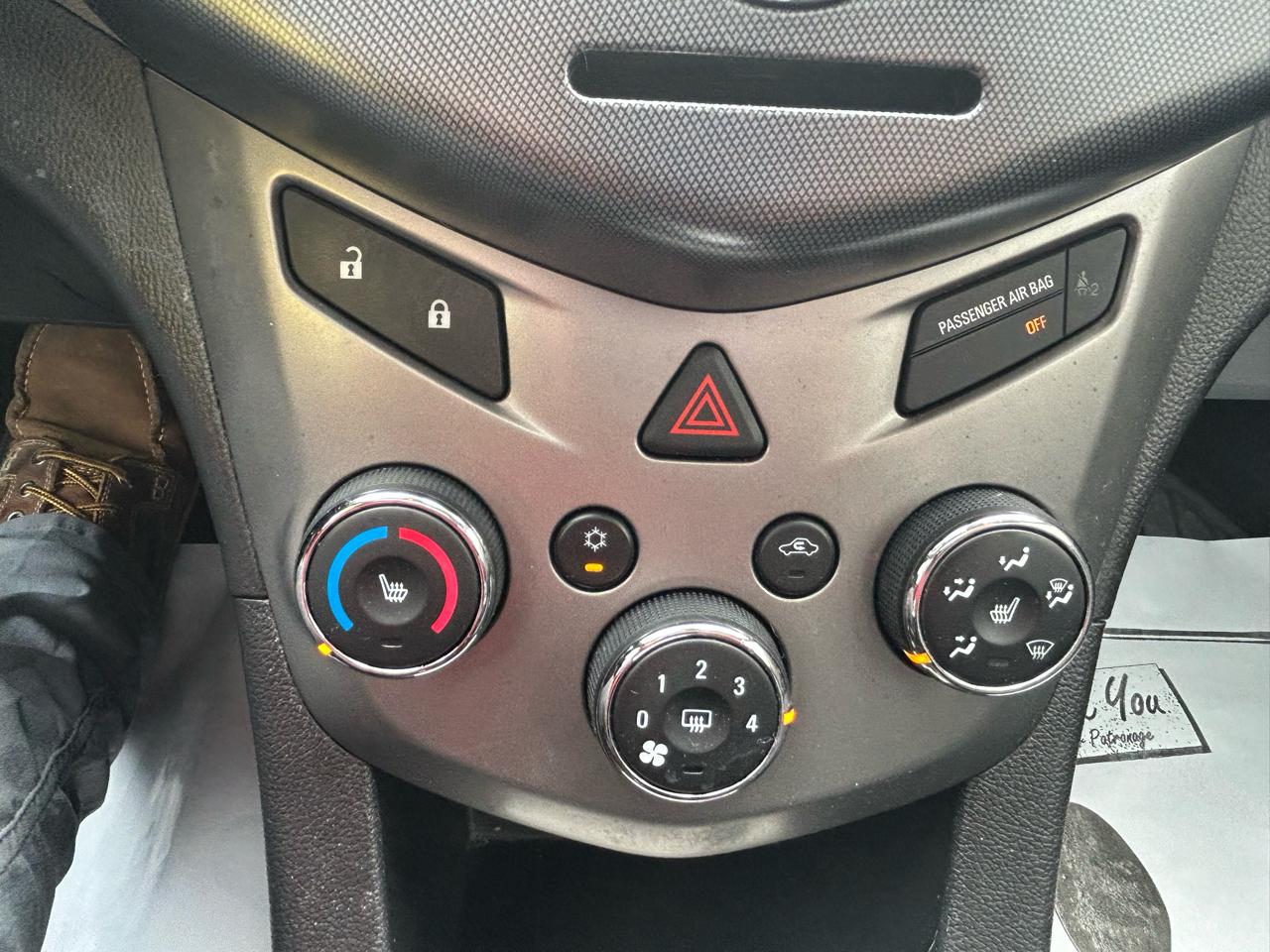 Chevrolet Sonic LTZ 5-Door 2012