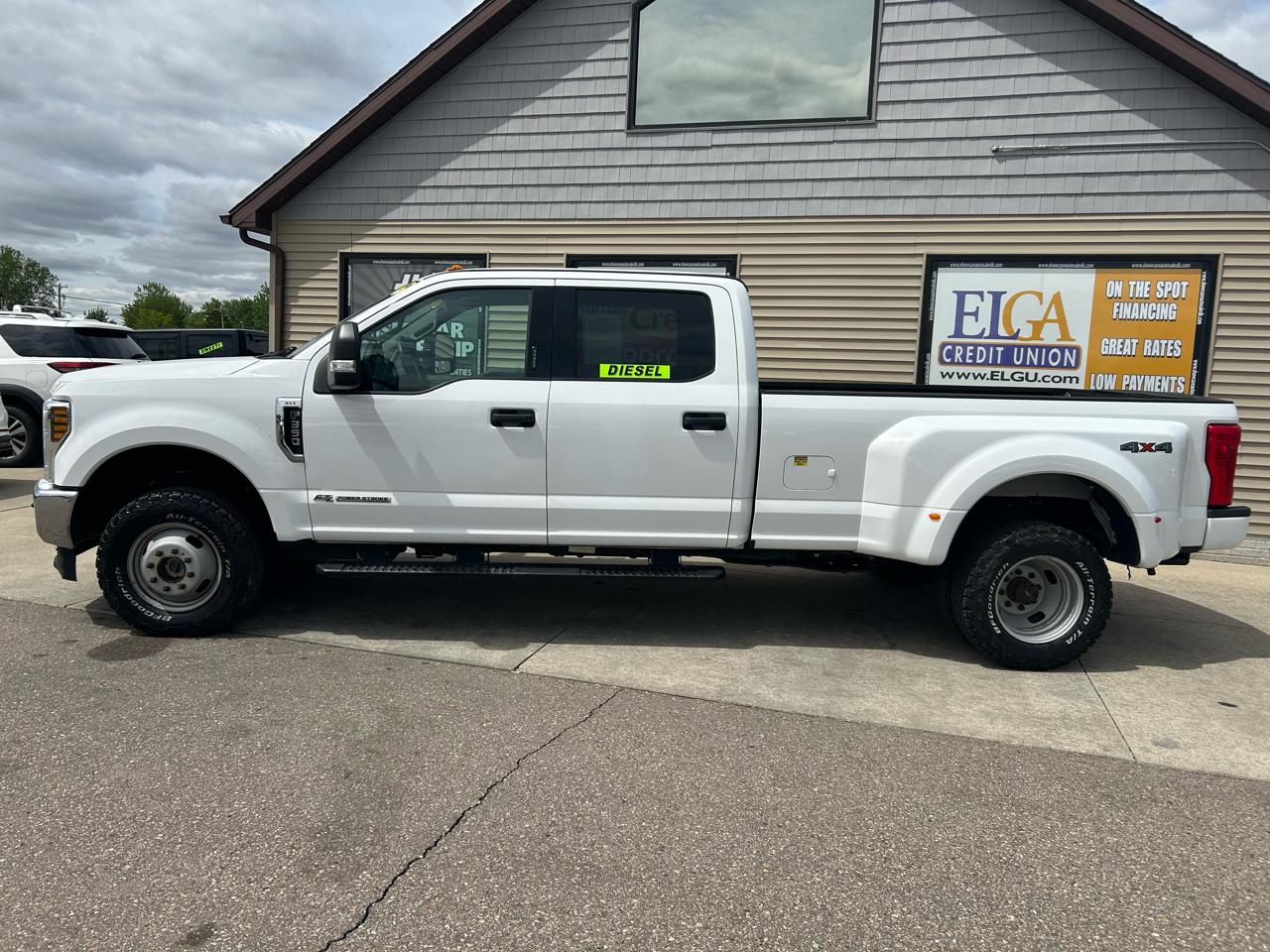 Ford F-350 SD King Ranch Crew Cab Long Bed DRW 4WD 2018