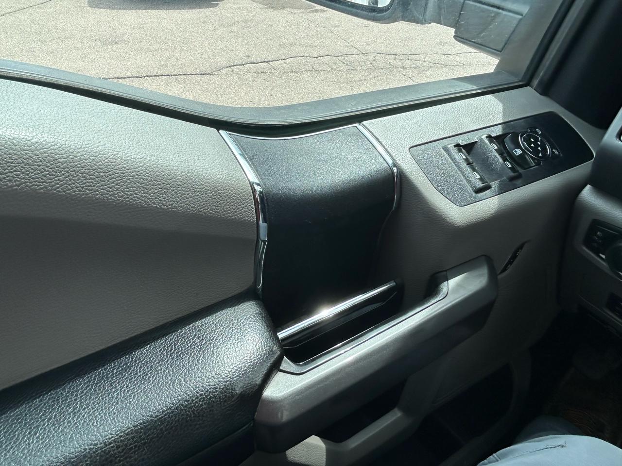 Ford F-350 SD King Ranch Crew Cab Long Bed DRW 4WD 2018