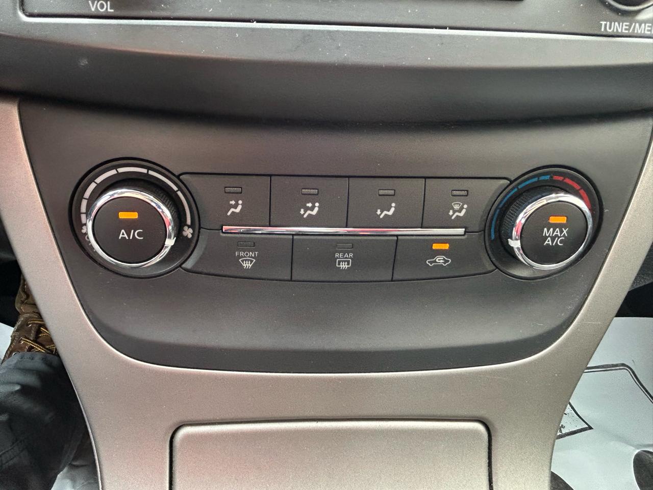 Nissan Sentra FE+ S 2015