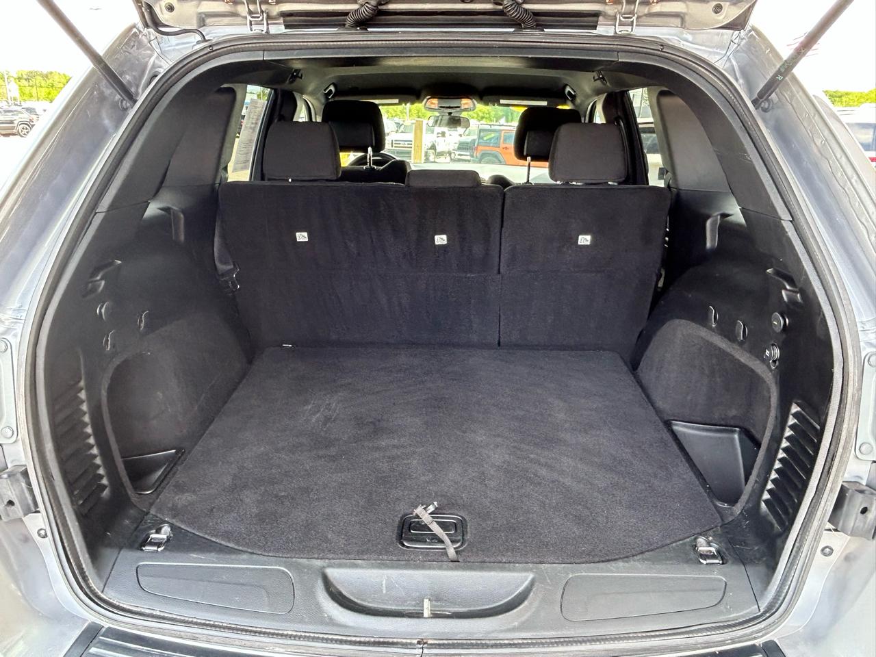 Jeep Grand Cherokee Laredo 4WD 2018