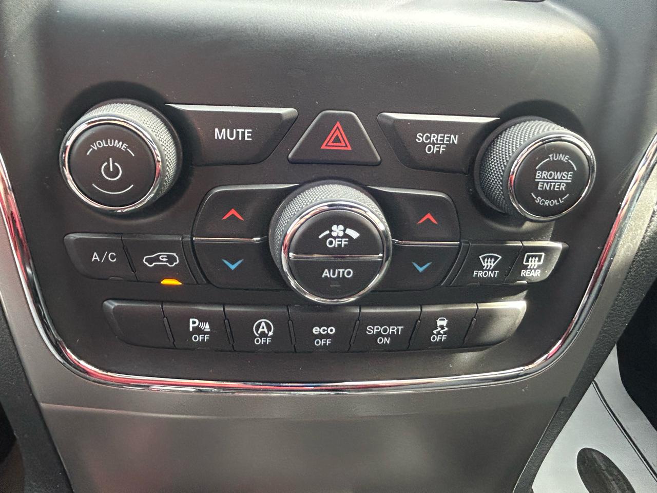 Jeep Grand Cherokee Laredo 4WD 2018