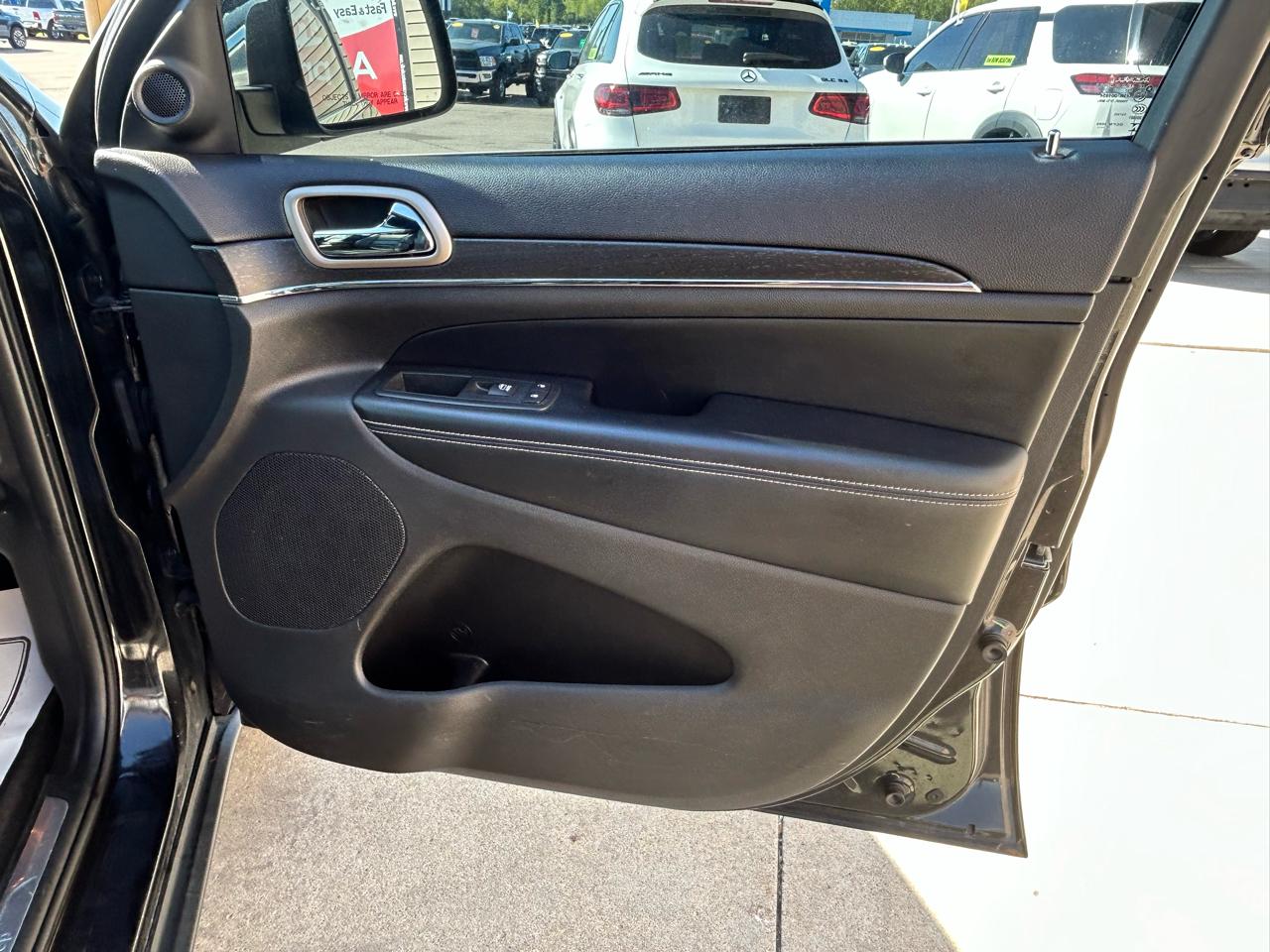 Jeep Grand Cherokee Limited 4WD 2015