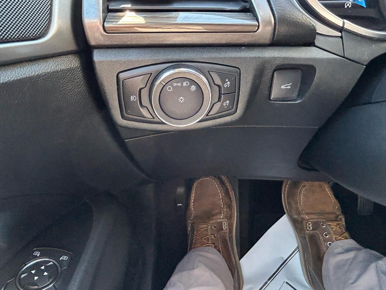 Ford Fusion SE 2017