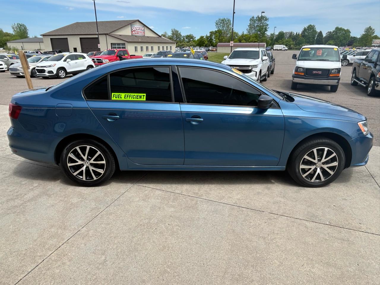 Volkswagen Jetta  2016