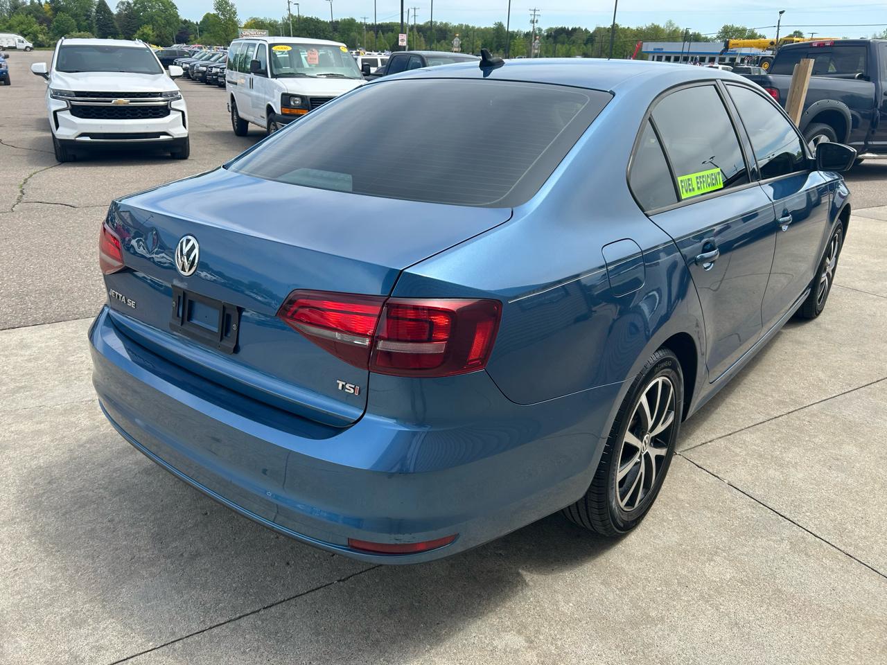 Volkswagen Jetta  2016