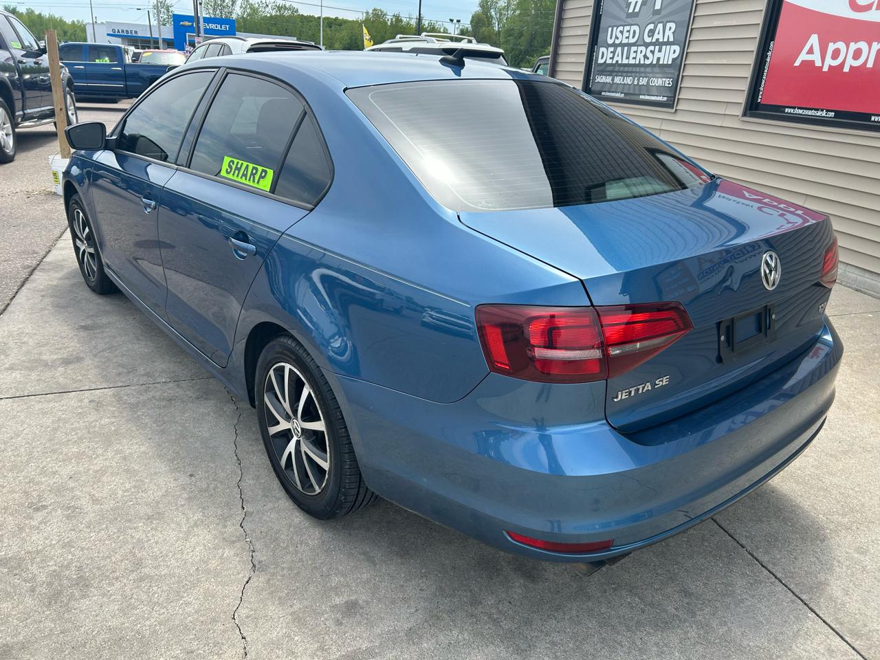 Volkswagen Jetta  2016