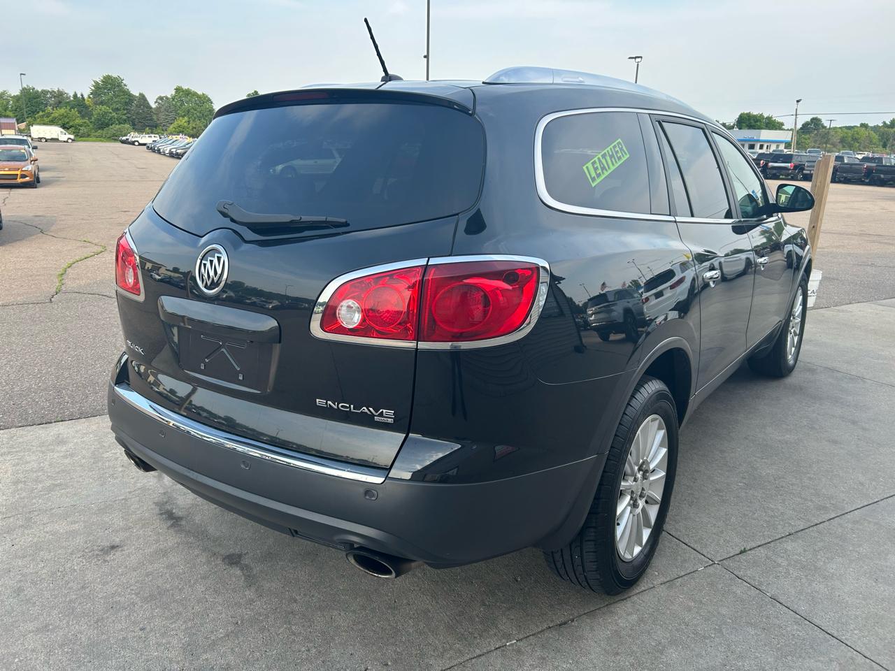 Buick Enclave AWD 4dr Leather 2012