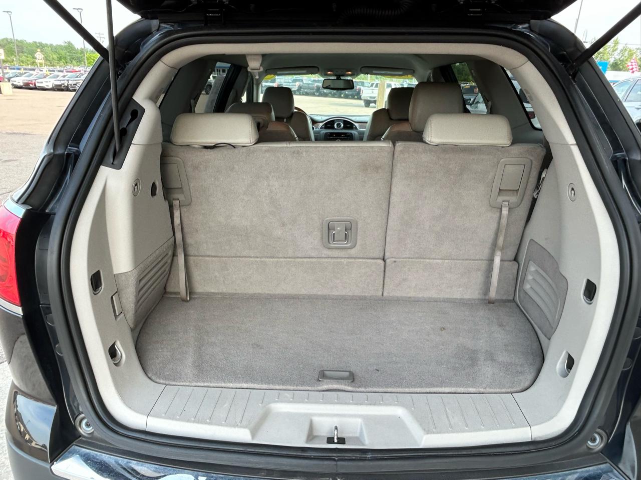 Buick Enclave AWD 4dr Leather 2012