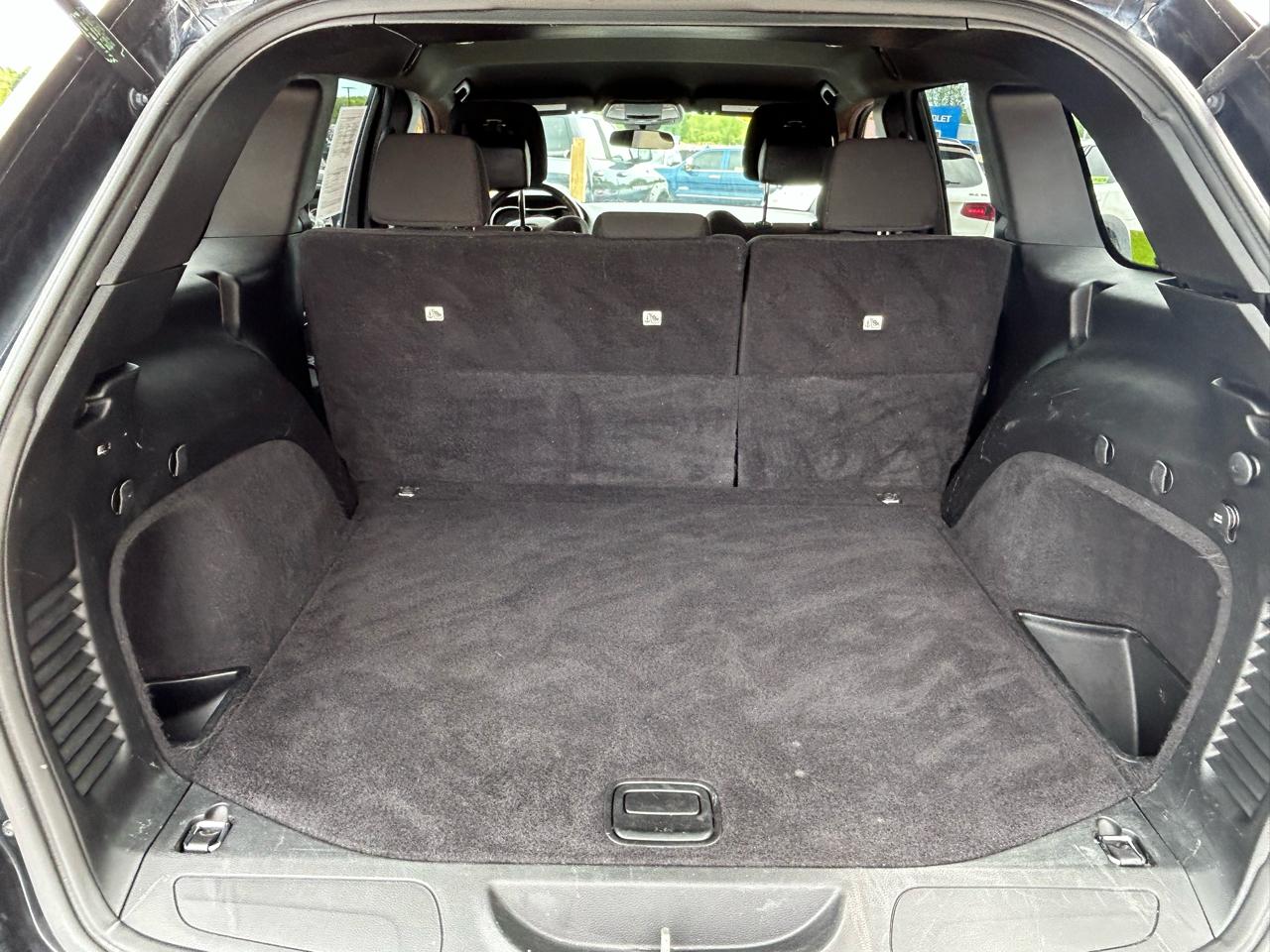 Jeep Grand Cherokee Laredo 4WD 2018