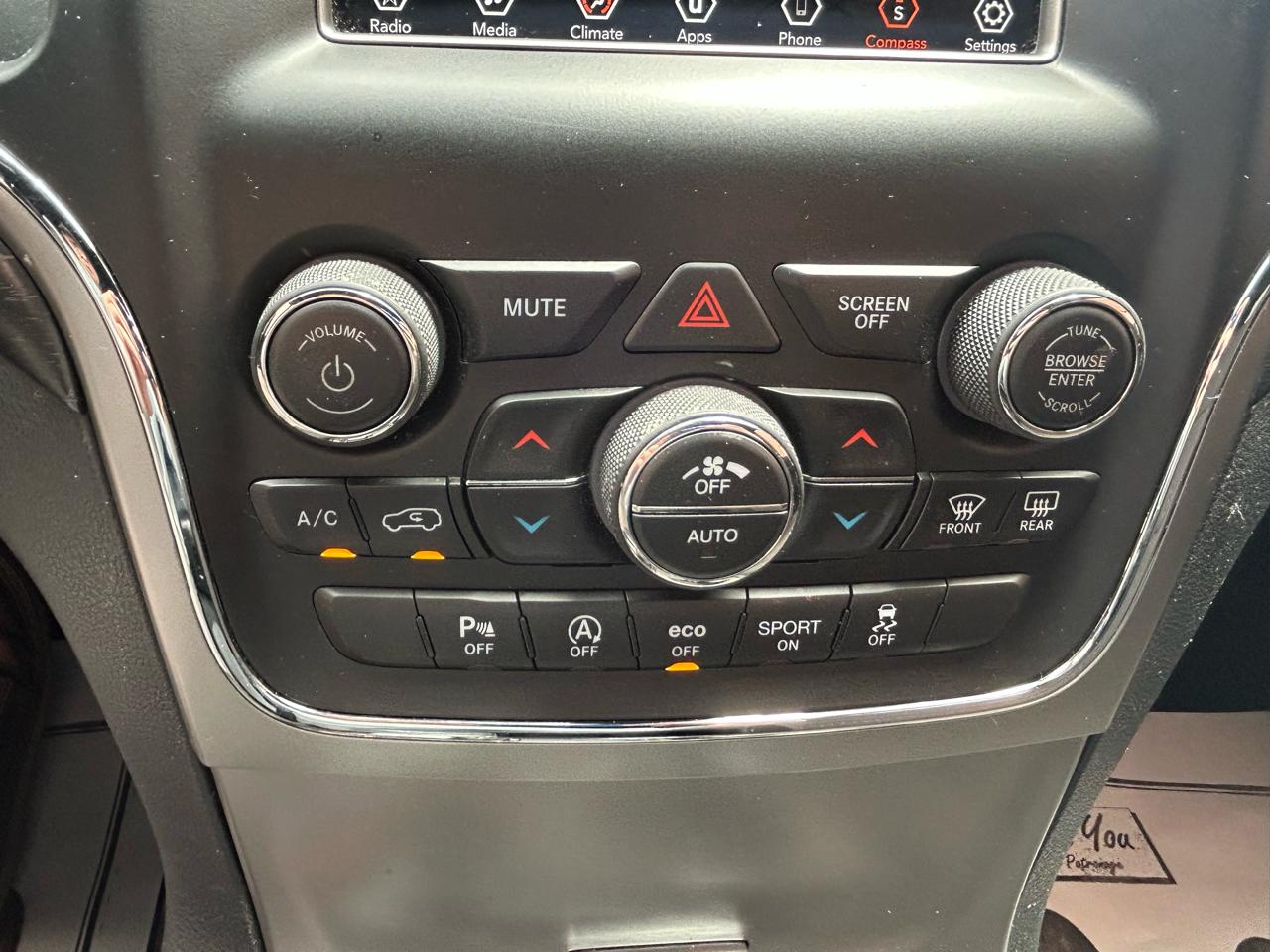 Jeep Grand Cherokee Laredo 4WD 2018