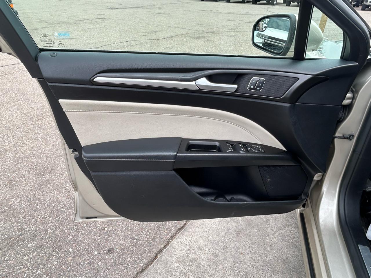 Ford Fusion Titanium AWD 2018