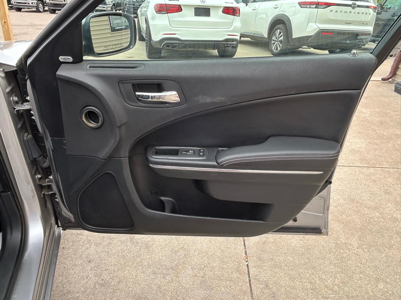 Dodge Charger SXT 2013