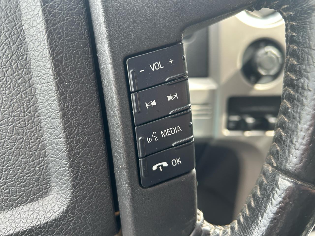 Ford F-150 Lariat SuperCrew 6.5-ft. Bed 4WD 2010