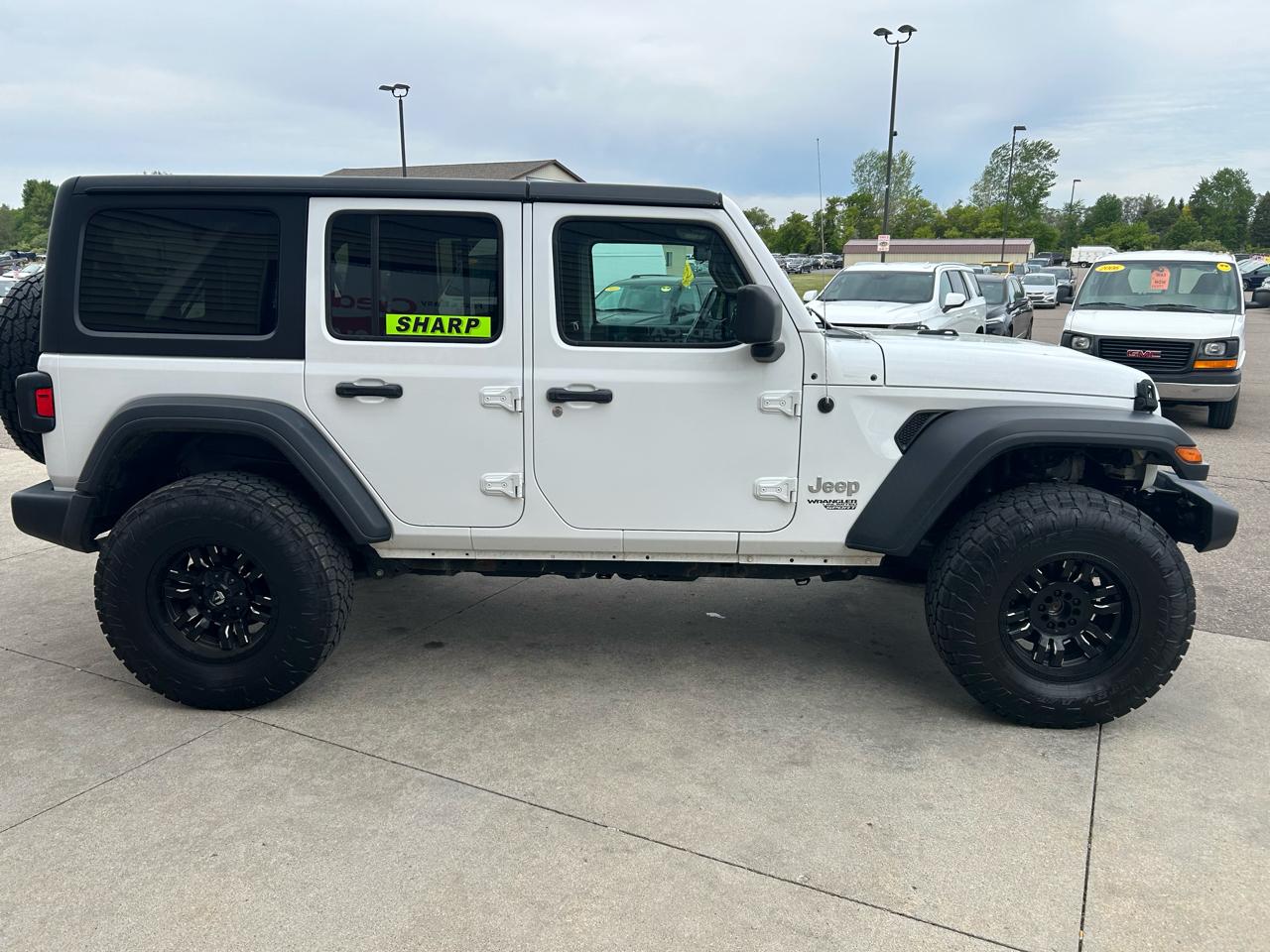 Jeep Wrangler Unlimited Sport 2018