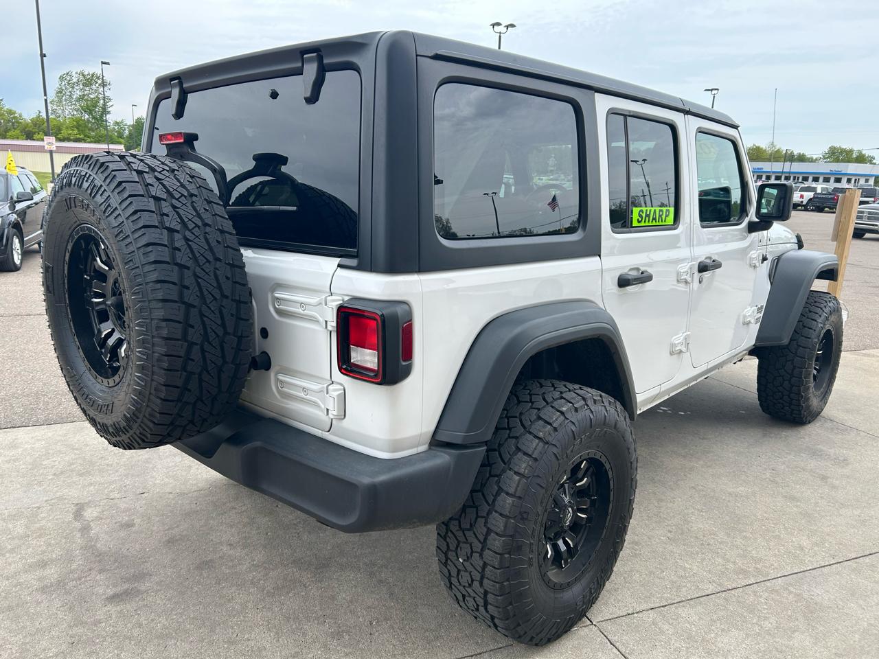 Jeep Wrangler Unlimited Sport 2018