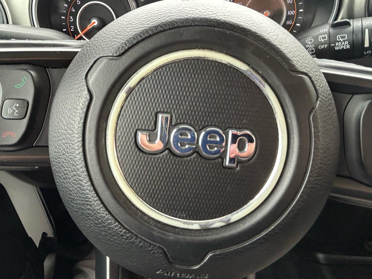 Jeep Wrangler Unlimited Sport 2018