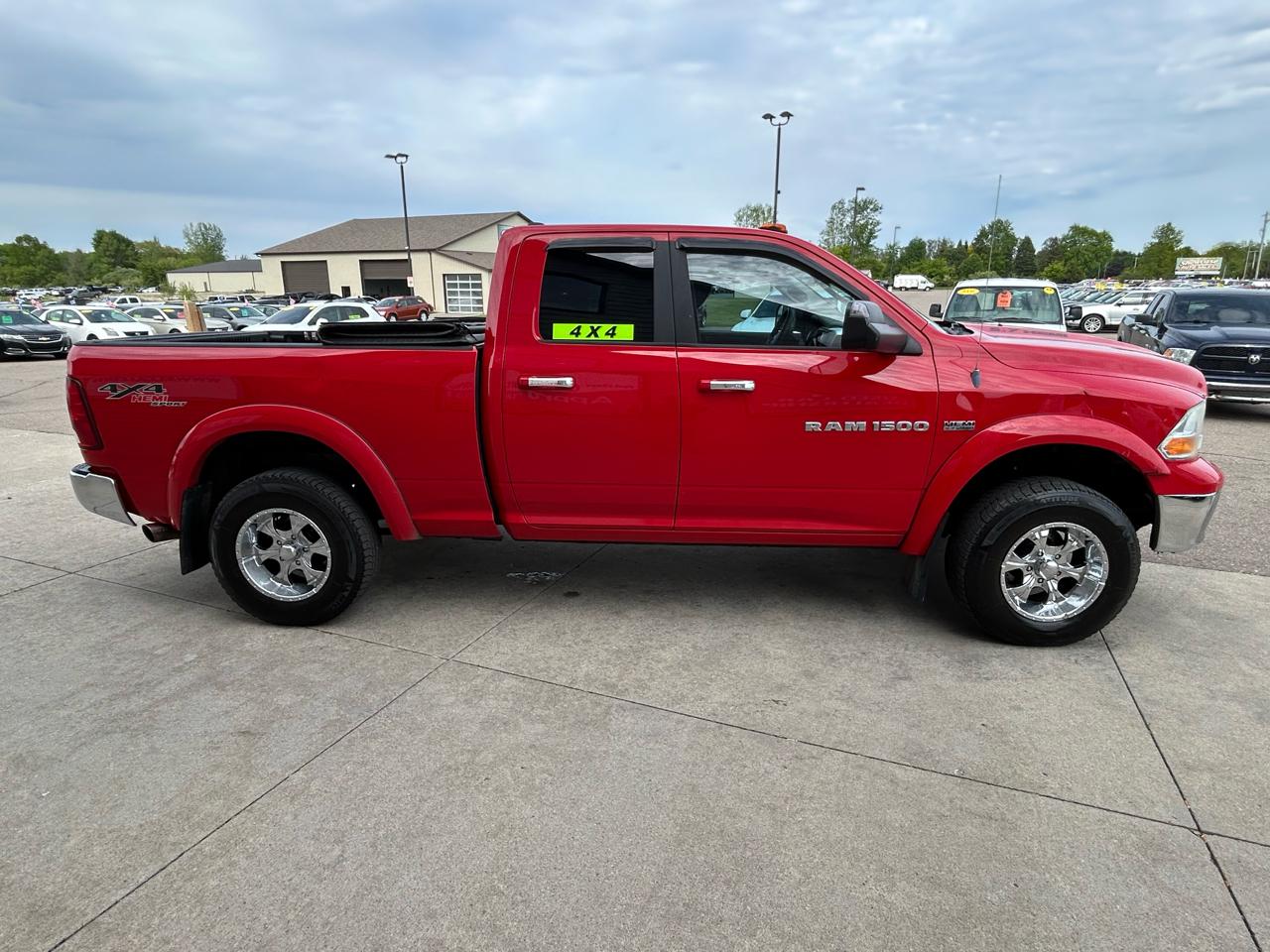RAM 1500 SLT Quad Cab 4WD 2012