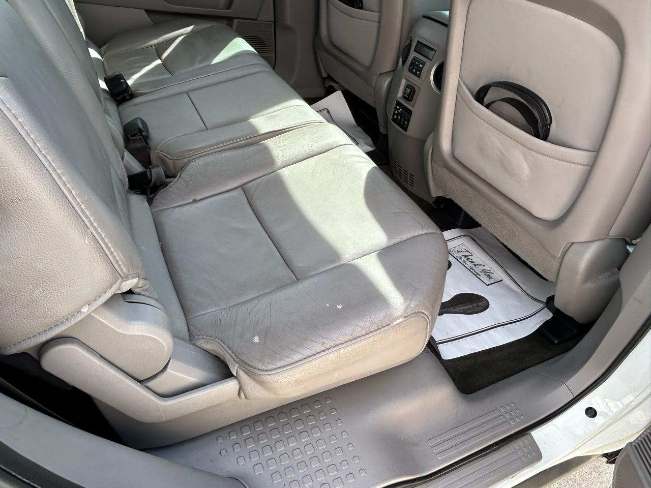 Honda Pilot EX-L 4WD 5-Spd AT with DVD 2015
