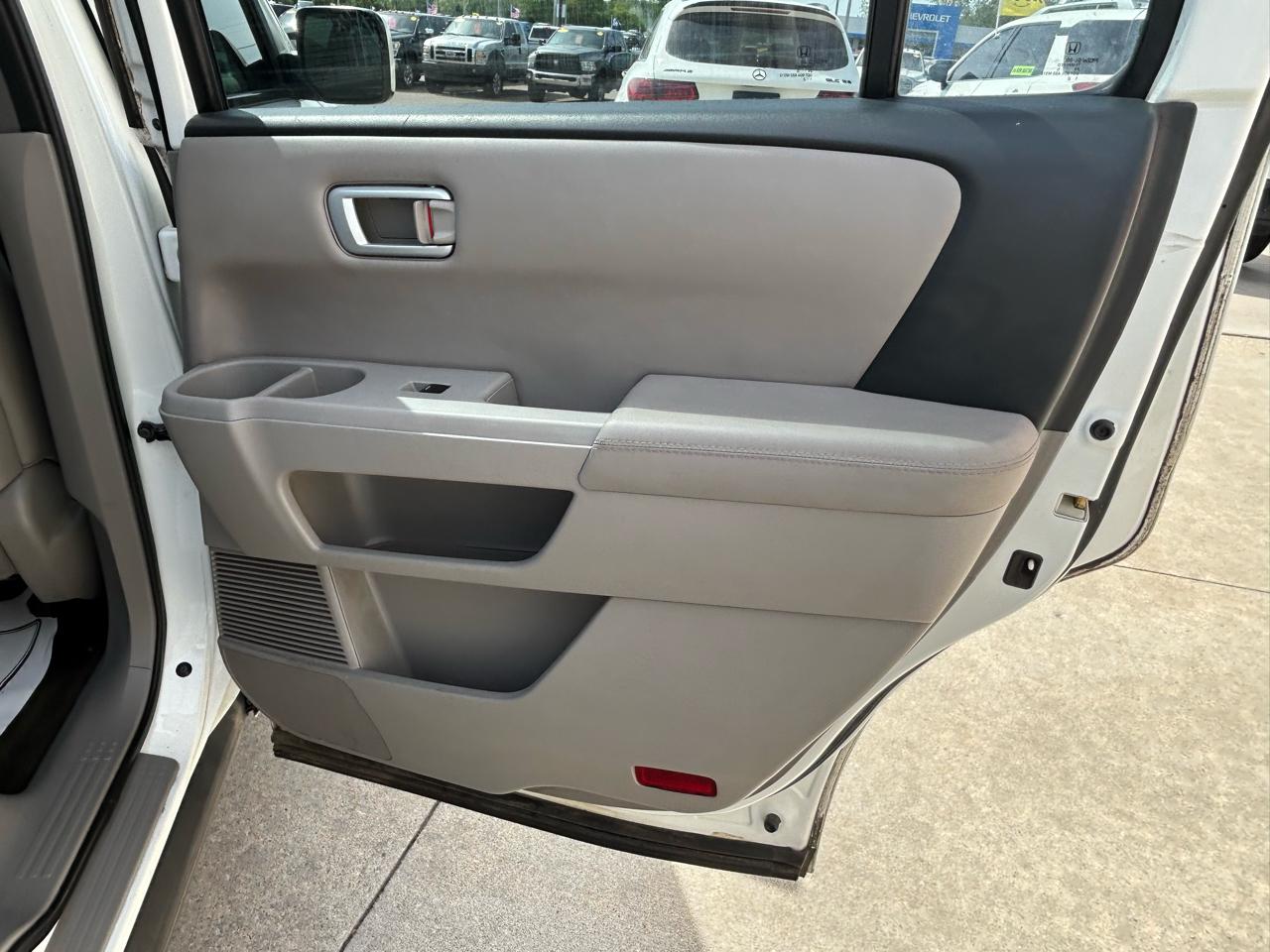Honda Pilot EX-L 4WD 5-Spd AT with DVD 2015