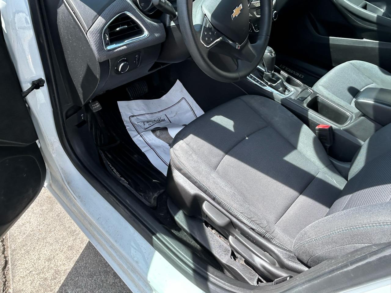 Chevrolet Cruze LT Hatchback 2019