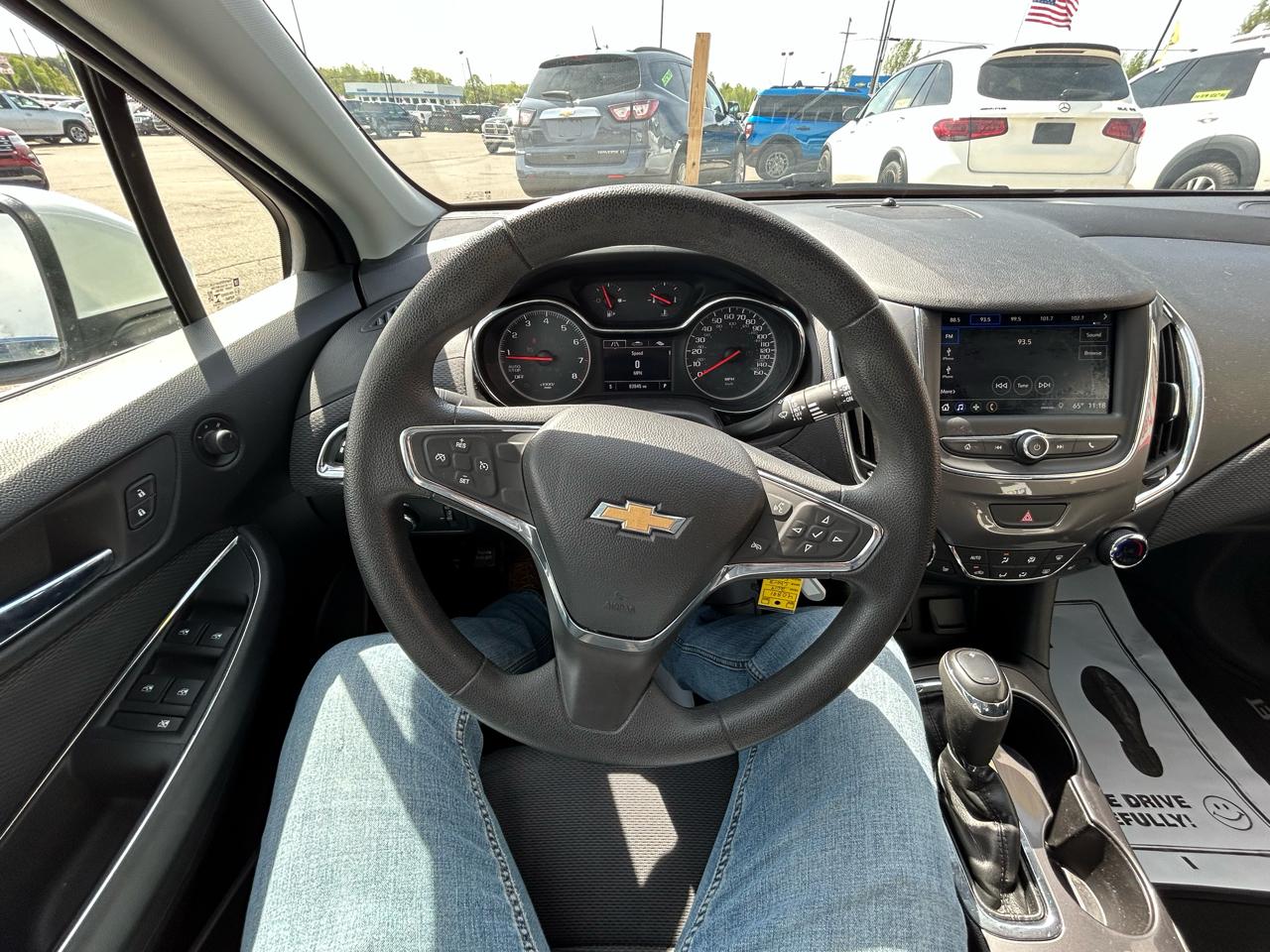 Chevrolet Cruze LT Hatchback 2019